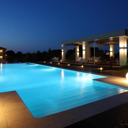 보우르보우로우 Fillis House 아파트 외부 사진